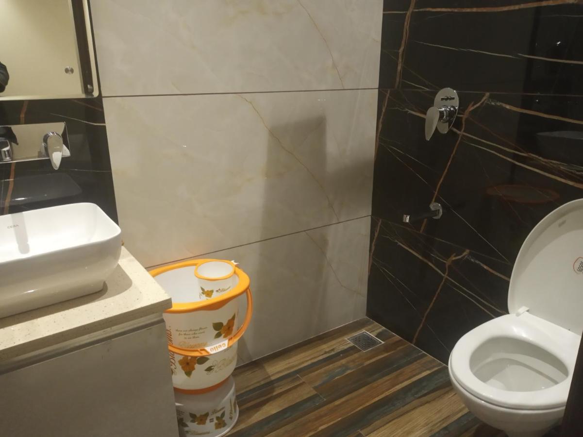 Hotel Blossom Inn Amritsar Dış mekan fotoğraf